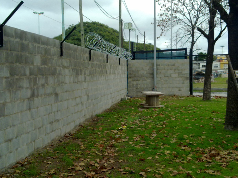 Fundaciones para muro - Imagen arquitectónica