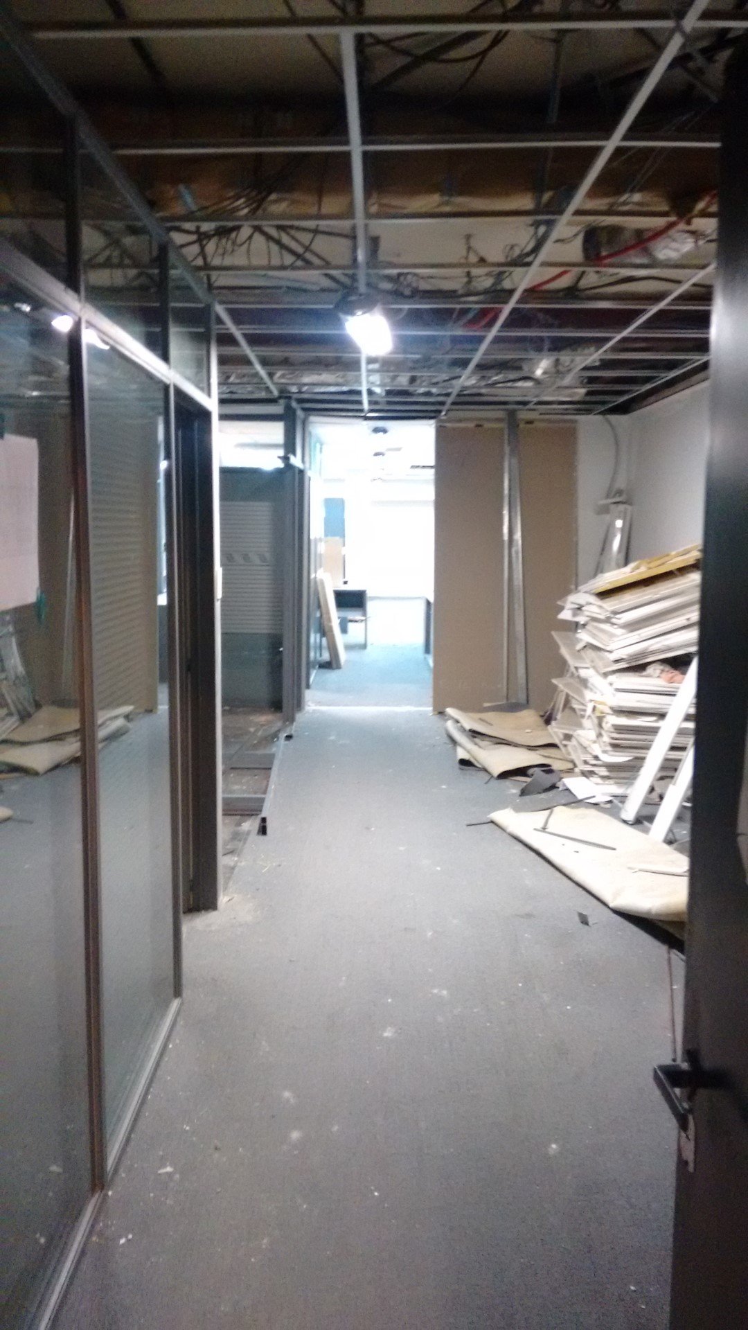 Reforma de Oficina, Instalaciones, Cambio de Imagen Institucional — obra