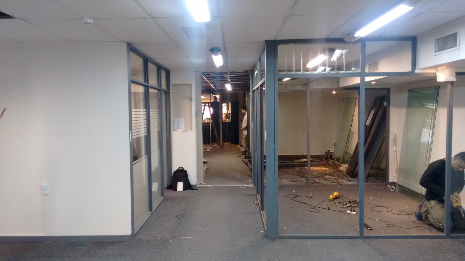 Reforma de Oficina, Instalaciones, Cambio de Imagen Institucional — obra